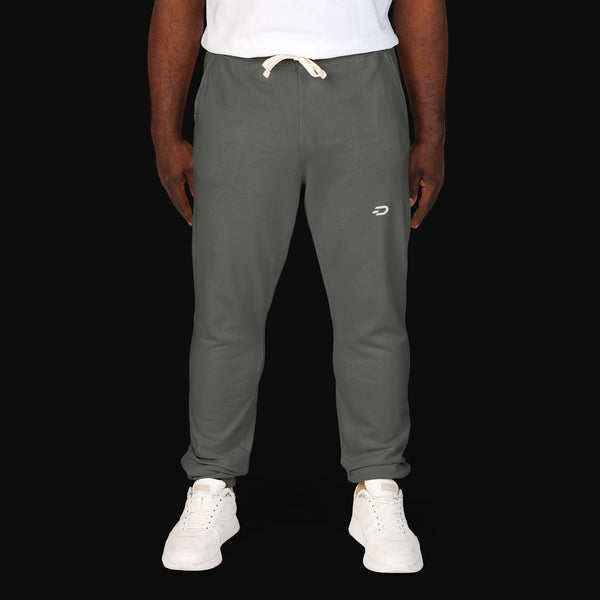 Bestickte Jogginghose mit minimalistischem Logo – Jogginghose aus stückgefärbtem Fleece